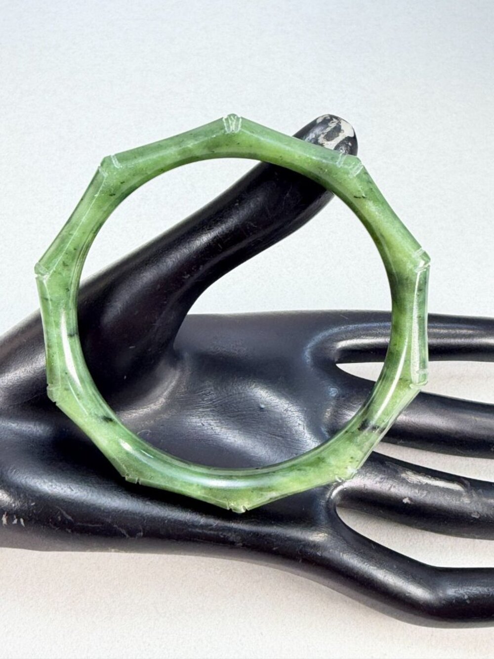 Vintage Green Jade Bamboo Carved Bangle Bracelet Natural Stone 7.3/4" - Picture 8 of 8
